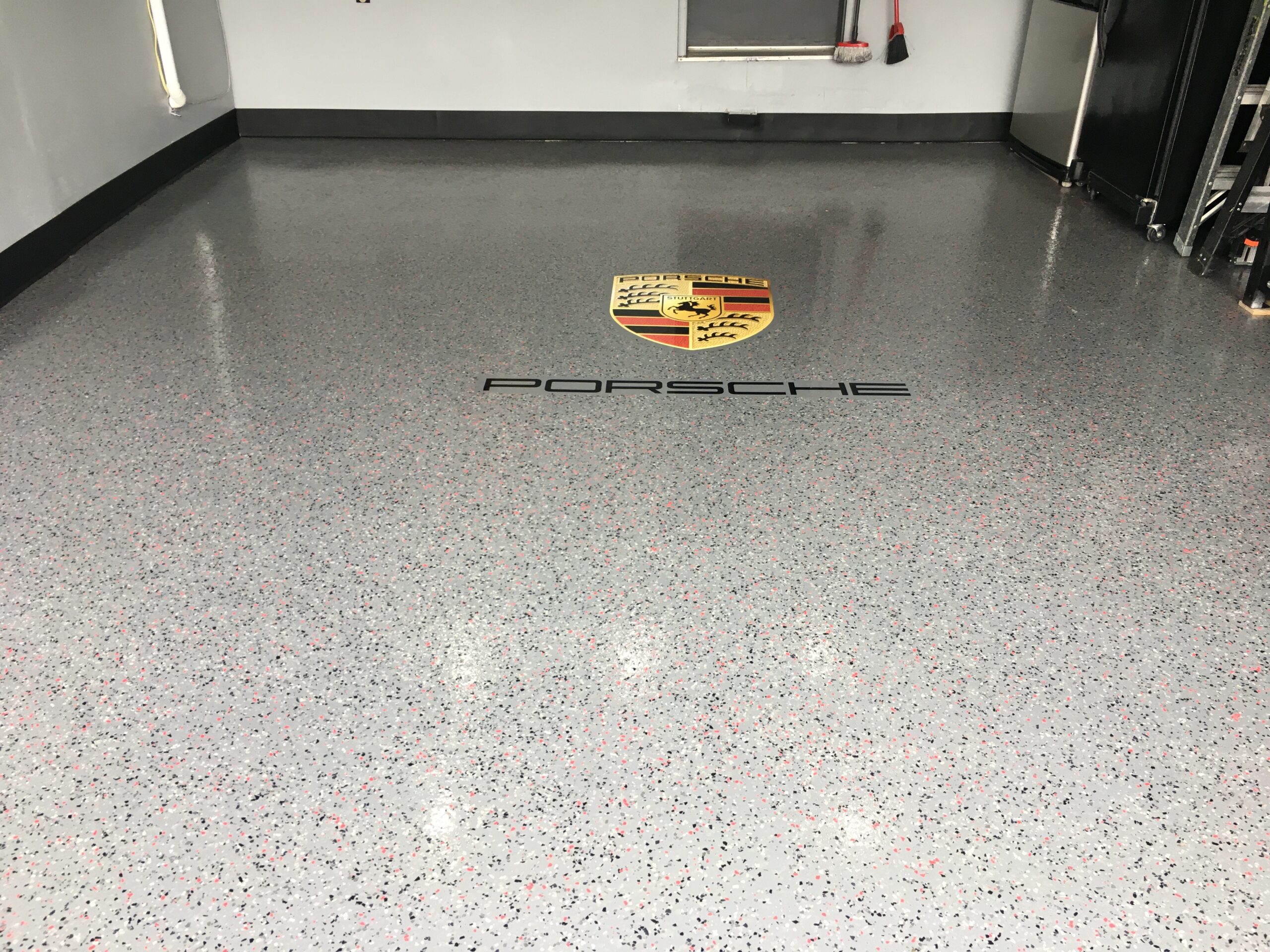 Transform Your Garage with Grind and Coat Inc.’s Epoxy Flooring